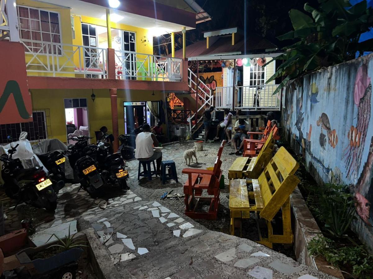 San Andrés Posada Nativa Derma'S Inn المظهر الخارجي الصورة